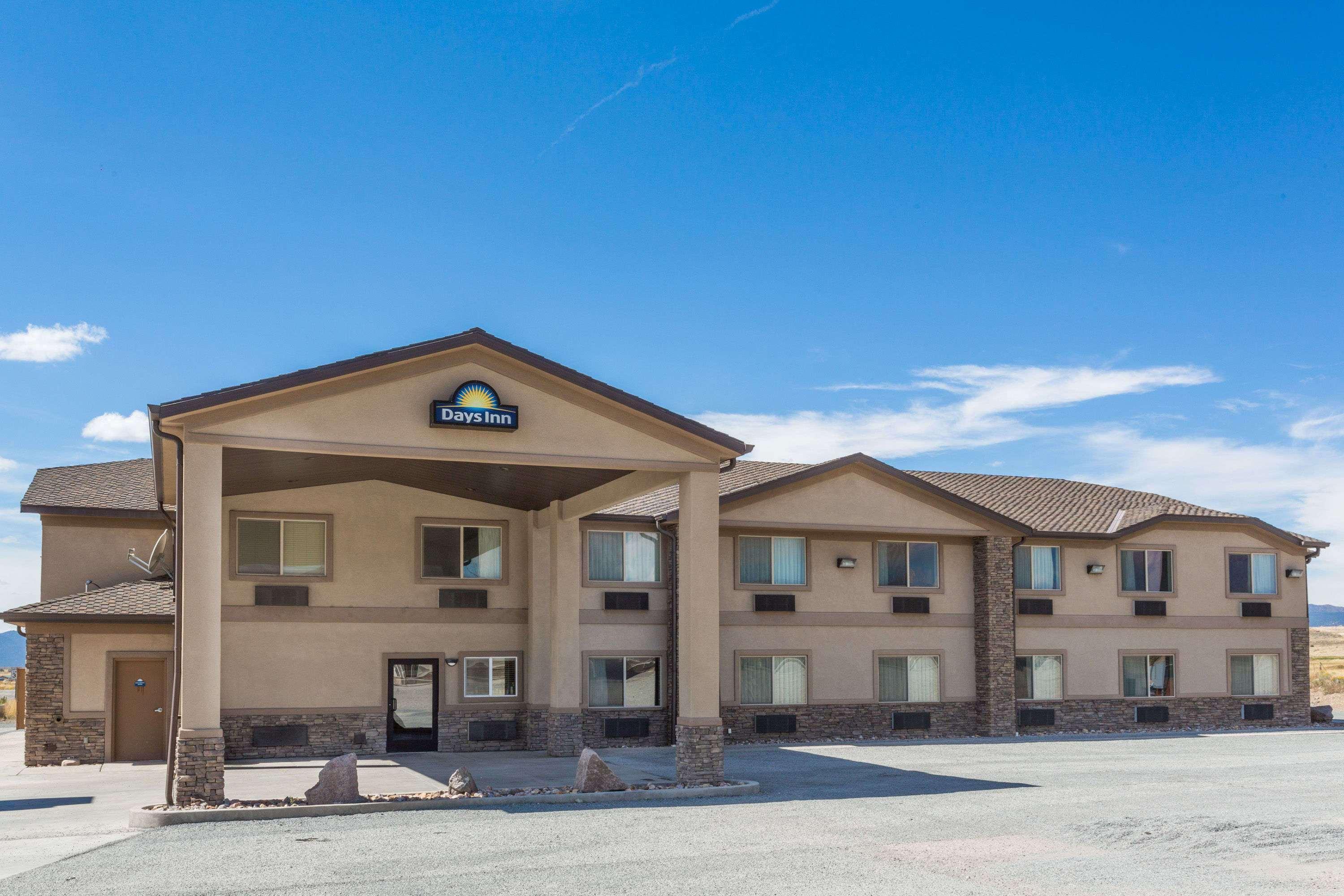 Days Inn By Wyndham Beaver Buitenkant foto